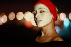 Lee mÃ¡s sobre el artÃ­culo Rutina facial de noche con muestras gratis